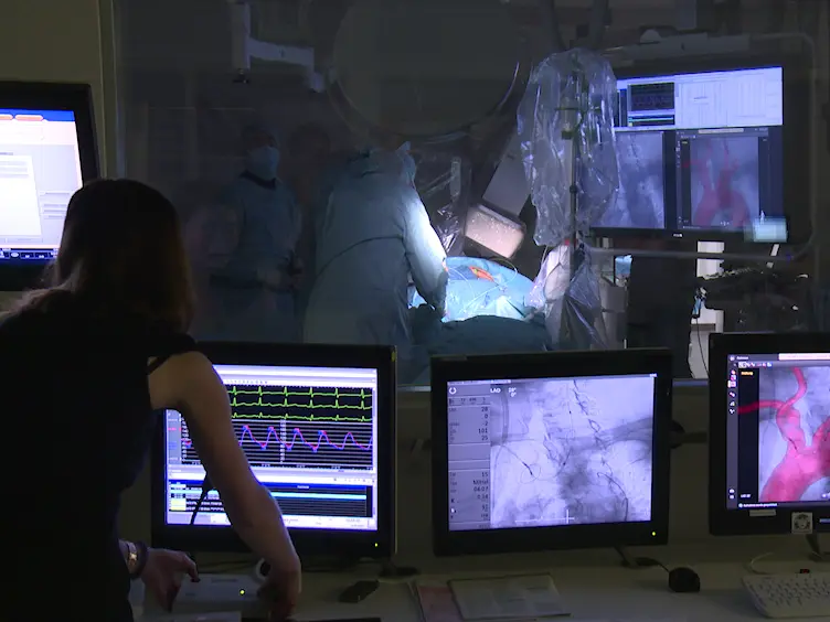 Improved Registration of 3D CT Angiography with X-ray Fluoroscopy for Image Fusion During Transcatheter Aortic Valve Implantation
