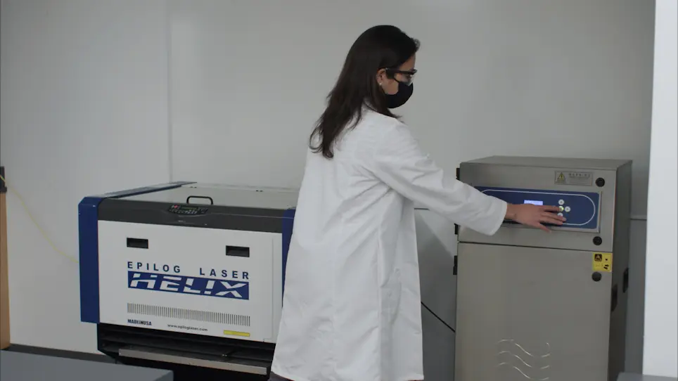 Aesthetically Enhanced Silica Aerogel Via Incorporation of Laser Etching and Dyes