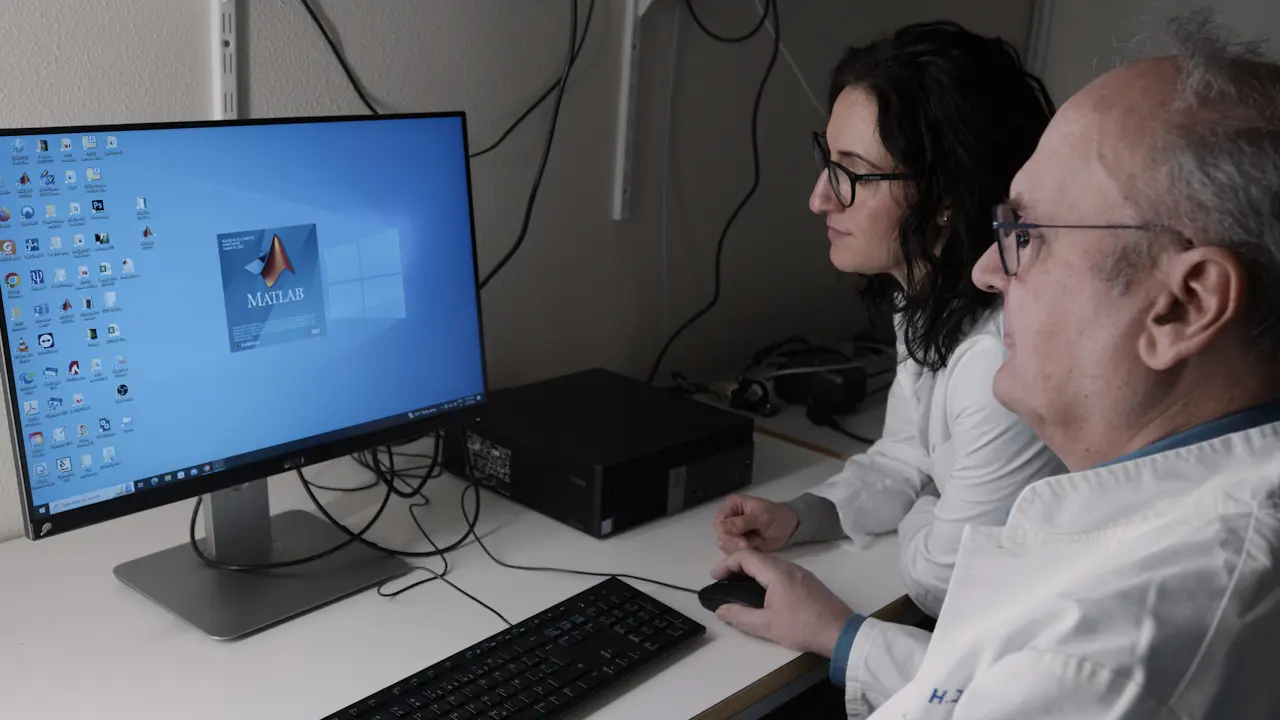 Measuring Retinal Vessel Diameter from Mouse Fluorescent Angiography Images