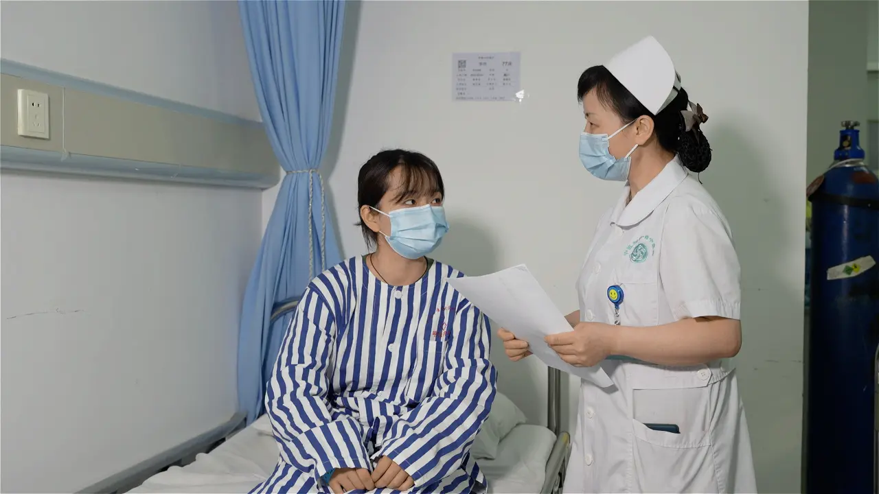 Auricular Acupuncture as a Traditional Chinese Medicine Therapy for Chronic Obstructive Pulmonary Disease Combined with Sleep Disorders